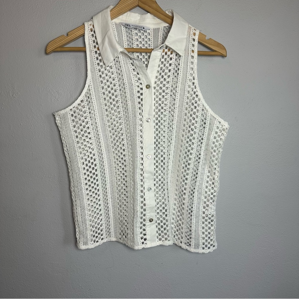 Zara White Sleeveless Lace Blouse